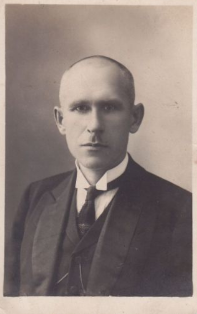 1 pav._J.Balčikonis
